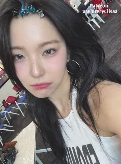 Jiheon - titjob