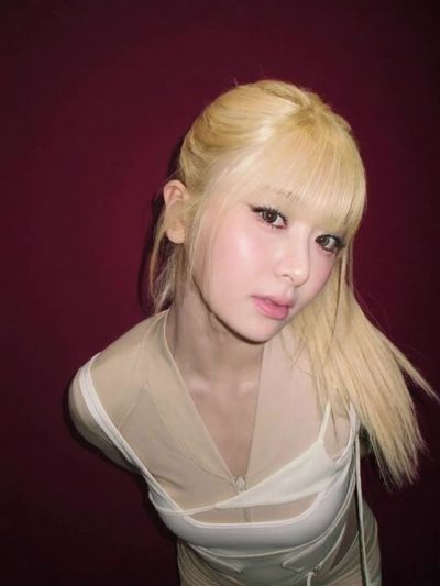 Yunjin - facial