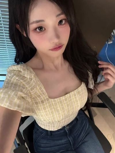 Hina - anal training