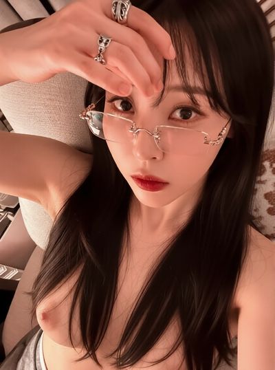 Moonbyul - blowjob