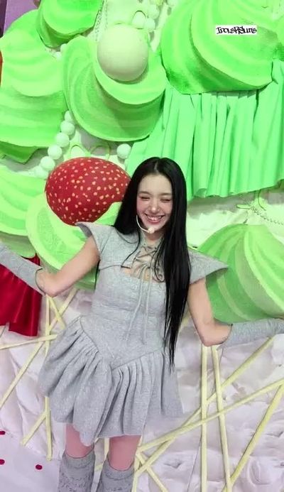 Chaeyoung - nude