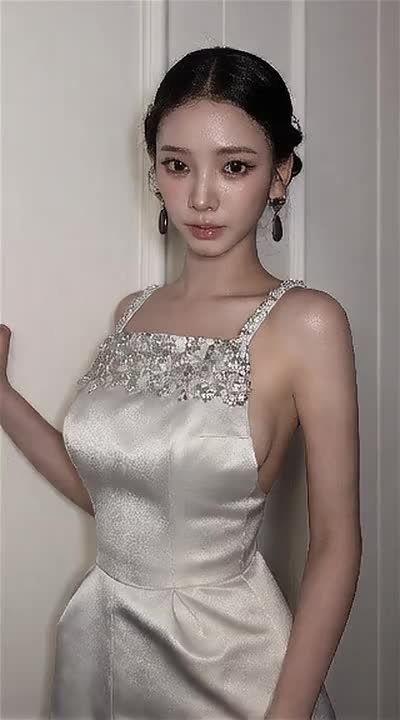Karina - shows boobs