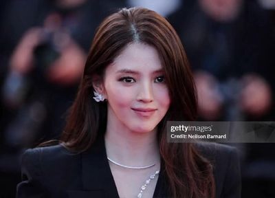 Han So Hee - sucking deep