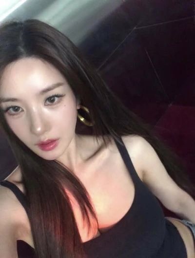 Eunbi - pov titjob