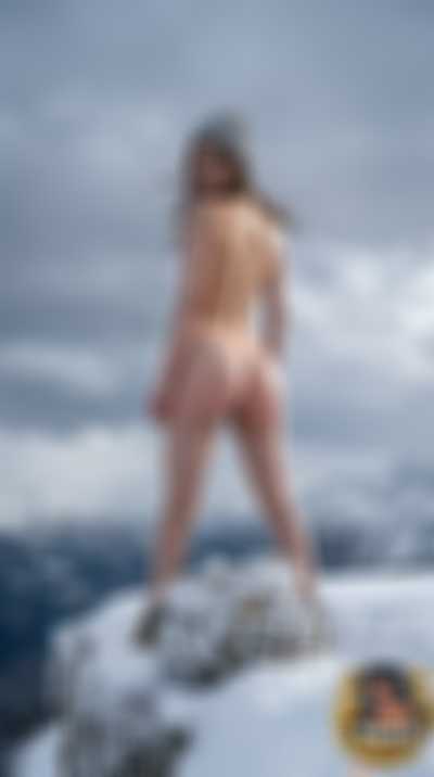 Sana - nude