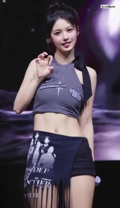 Sullyoon - pov titjob