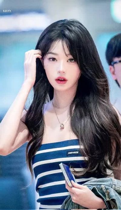 Wonyoung - naked