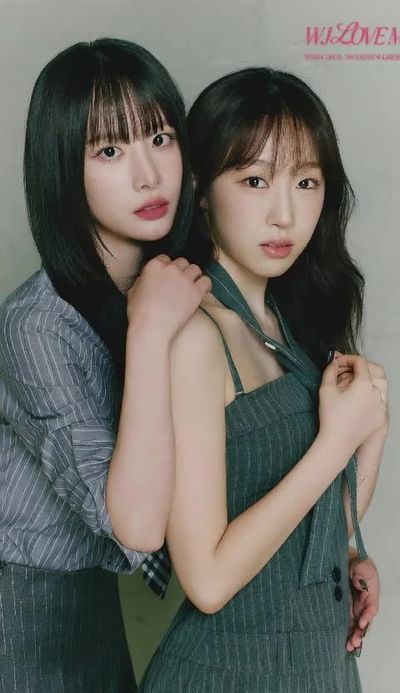 Soobin - shows tits