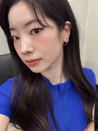 Dahyun - threesome