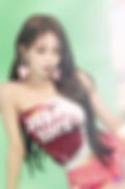 Nagyung - shows tits