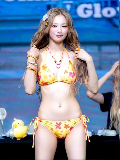 Nagyung - nude