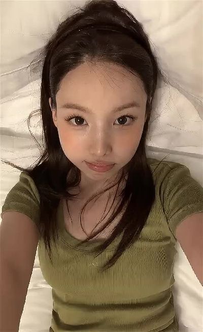 Nayeon - blowjob
