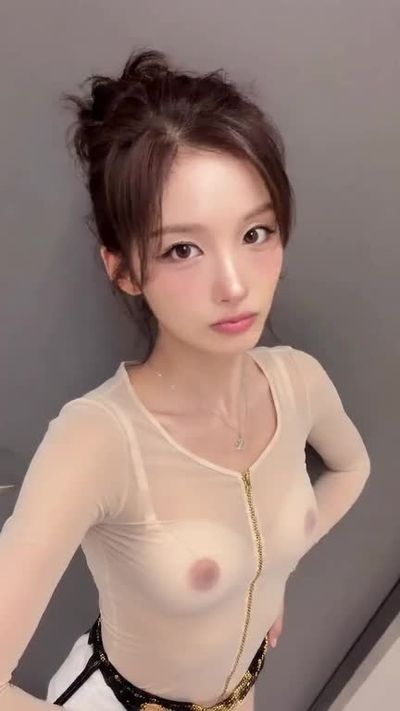 Sullyoon - naked