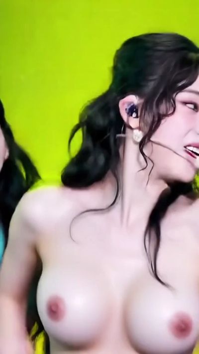 Karina - naked