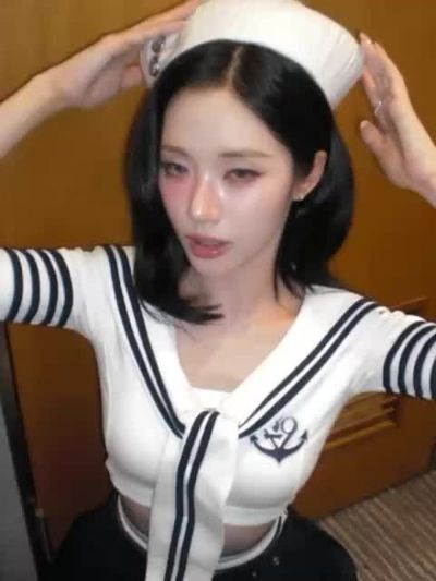 Jiwon - blowjob