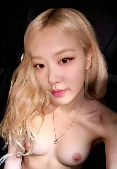 Rose - nude