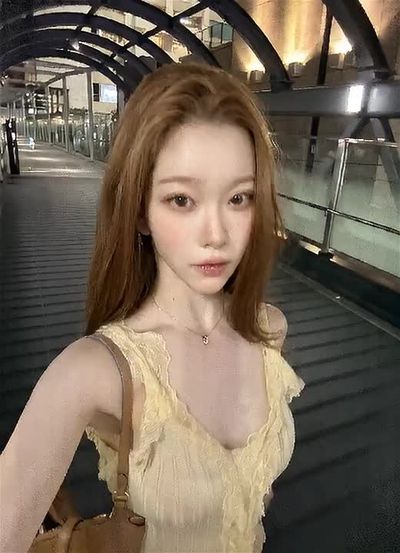 Tsuki - pov blowjob