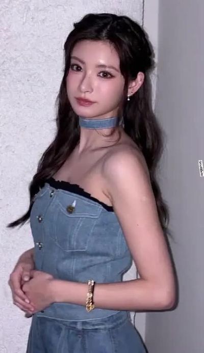 Yiren - anal fucking