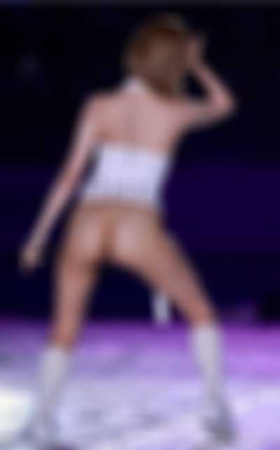 naked dance