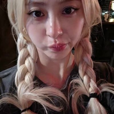 Yunjin - blowjob