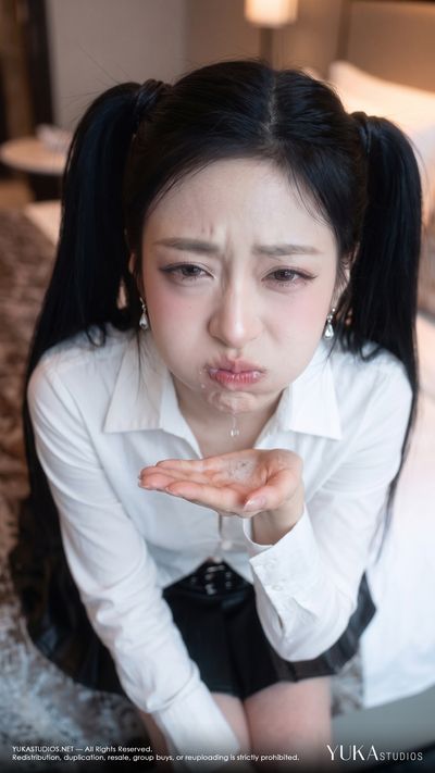 Ahyeon - facial