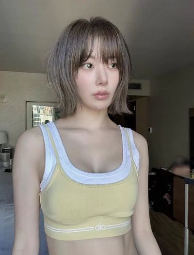 Sakura - titjob