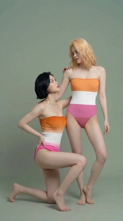 naked