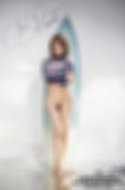 Choa - shows pussy