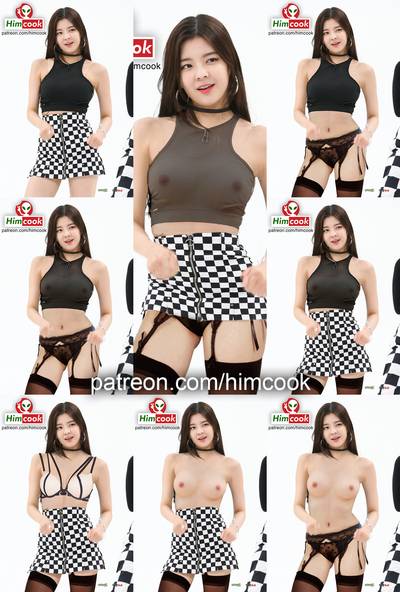 Lia - undress