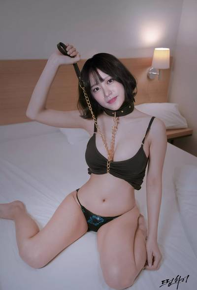 Hani - slutty idol