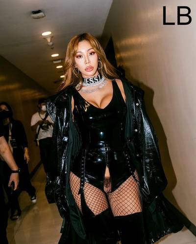 Jessi - lingerie