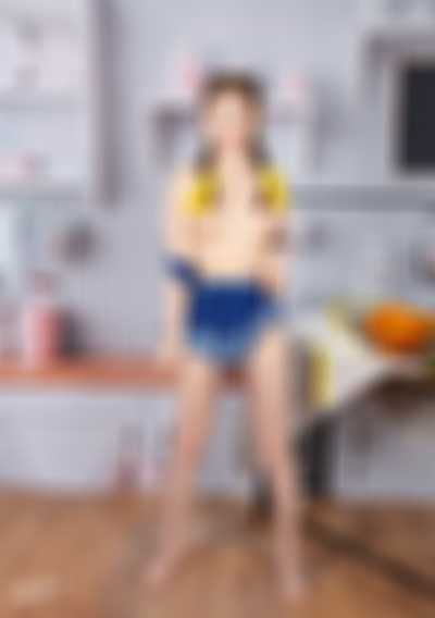 Kyulkyung - shows tits