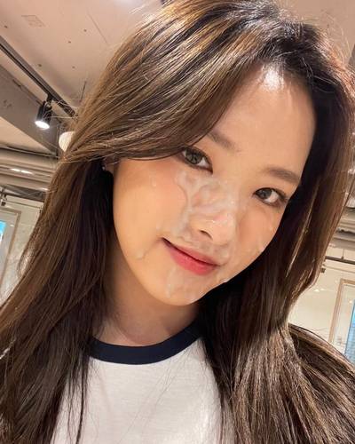 Olivia Hye - bukkake