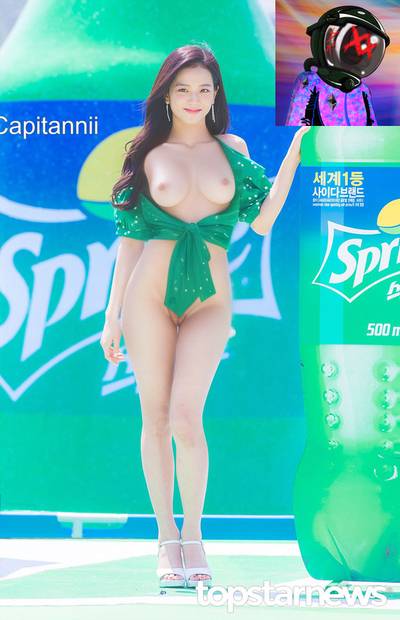 Jisoo - public nude