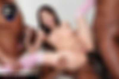 Yuri - bbc gangbang