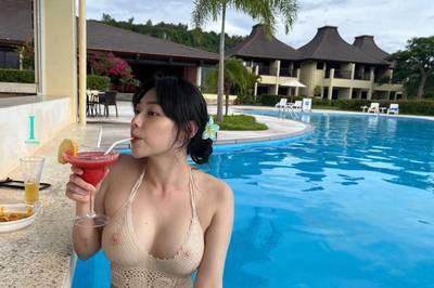 Mina - naked