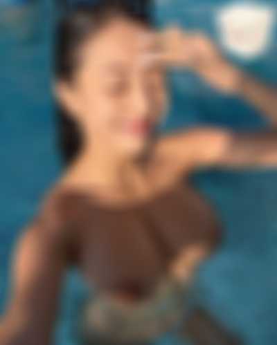 Jihyo - shows boobs