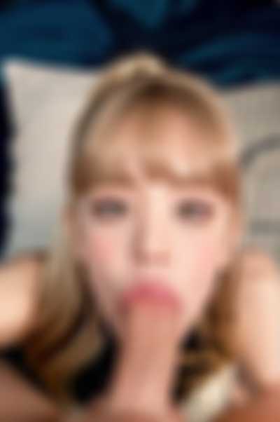 Minnie - sucking cock