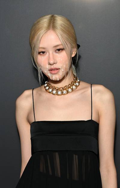 Rose - facial