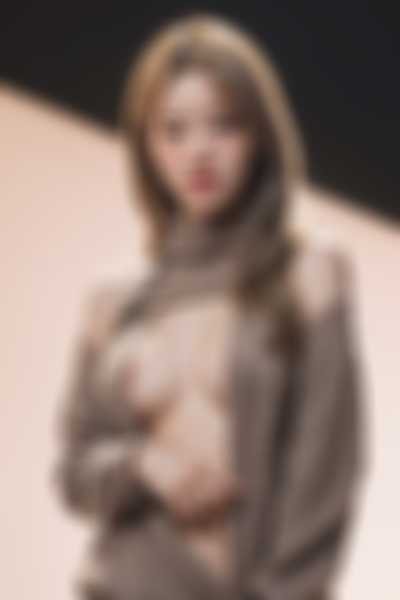 Luda - nude
